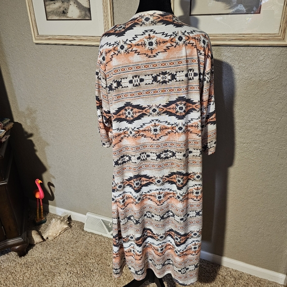 Lularoe Shirley size S - Picture 2 of 5